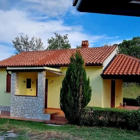 Дом отдыха House Ondina Nedescina