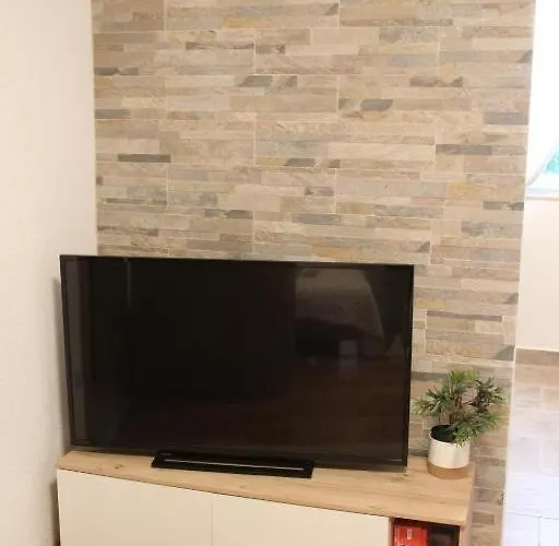 House Ondina Nedeščina