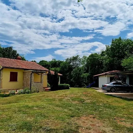 Nyaraló House Ondina